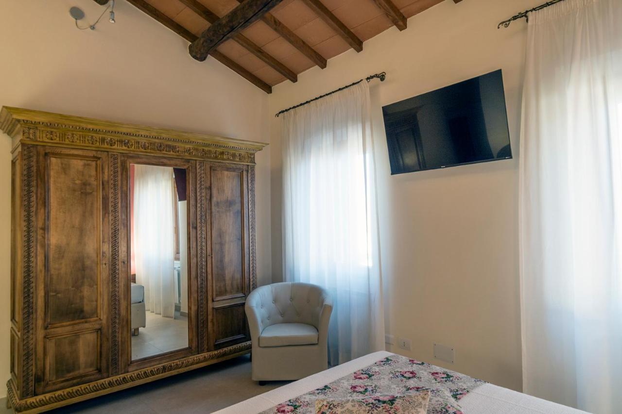 Dimo' Re Bed and Breakfast Farnese Eksteriør billede