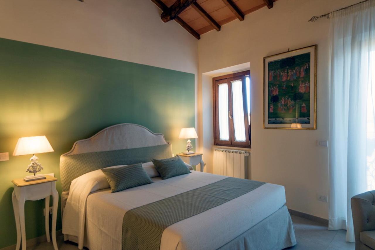 Dimo' Re Bed and Breakfast Farnese Eksteriør billede